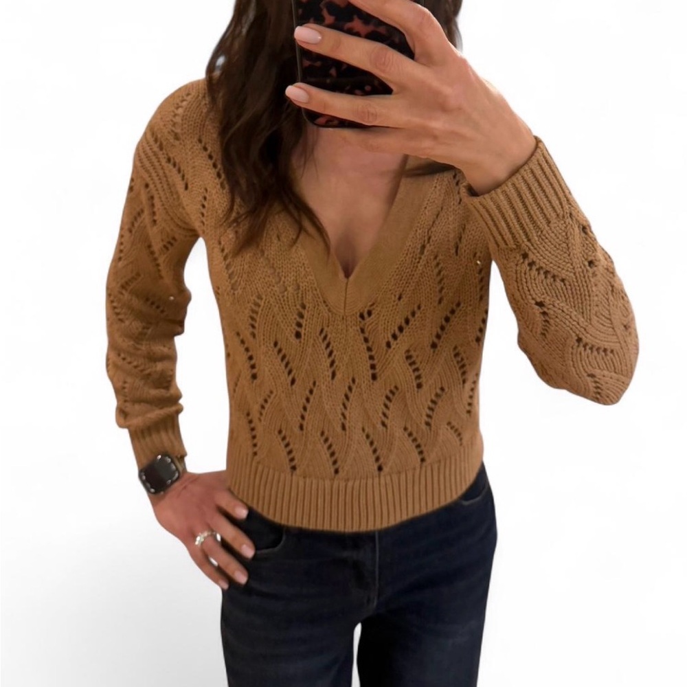 Bailey 44 V-Neck Tan Sweater